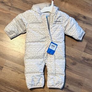 Columbia Infant Snowsuit in Cream and White Pattern